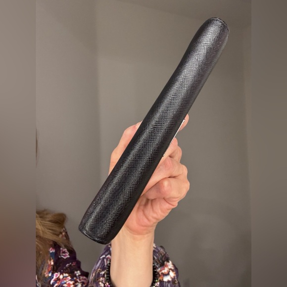 Prada Saffiano leather flap wallet with COA EUC - Picture 9 of 15